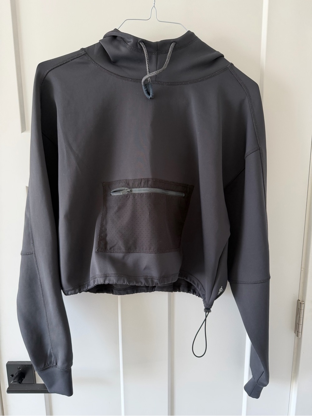 FP Movement Reach The Summit Cropped Scuba Hoodie (Black | Small)